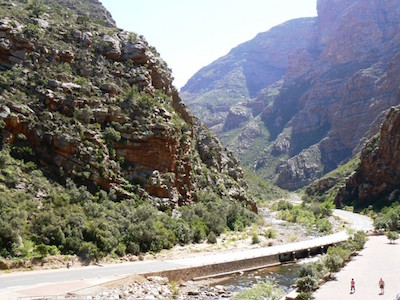 The road through Meiringspoort today...